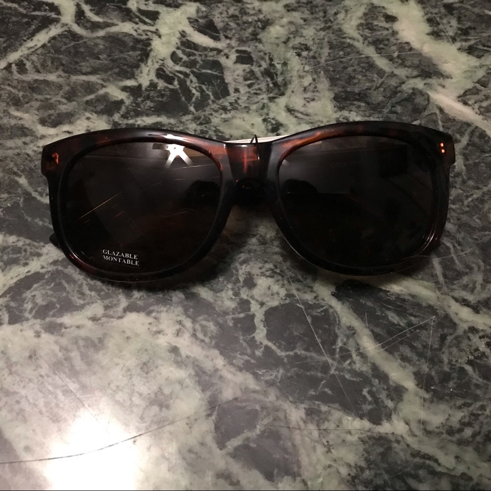 Foster Grant Men’s Tortoiseshell Sunglasses - Picture 1 of 7